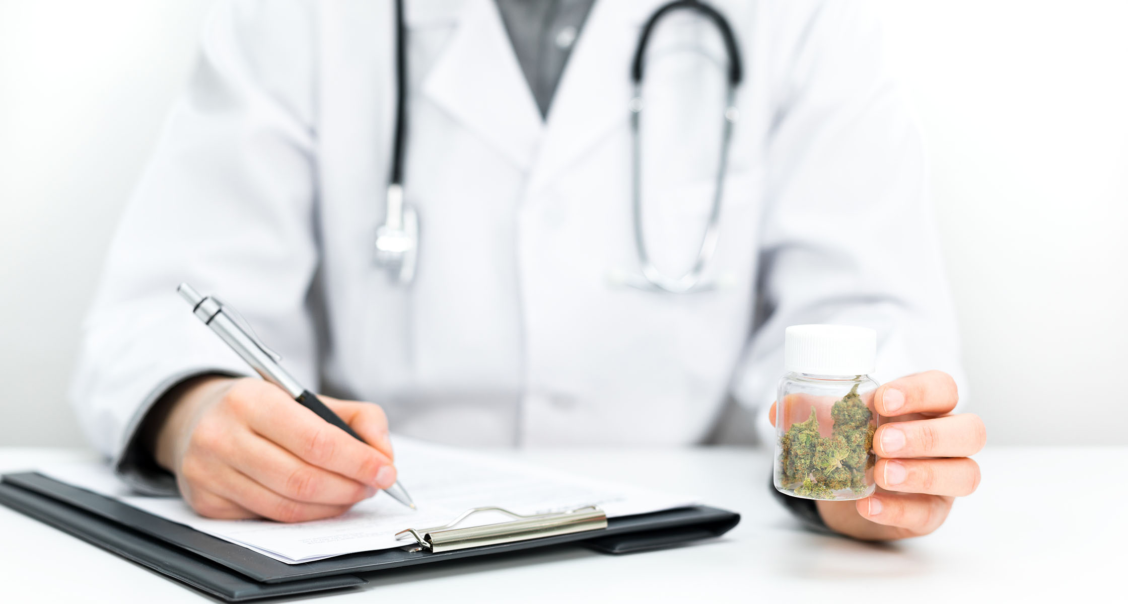 Szwajcaria Legalizuje Medyczną Marihuanę, UltimateSeeds.pl